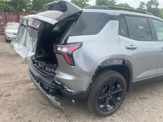 2026 Chevrolet Equinox FWD LT - Primary Damage Right Image
